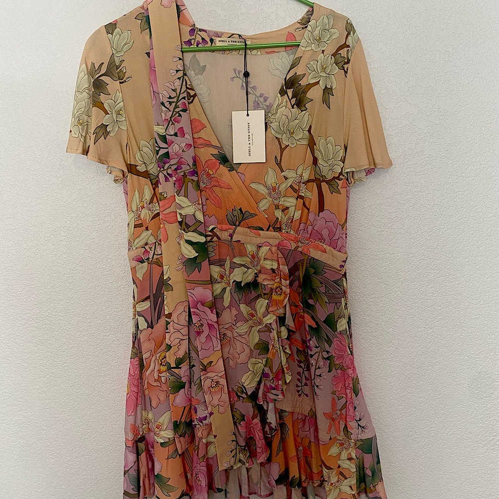 (L) NWT Spell Lily Mini Dress